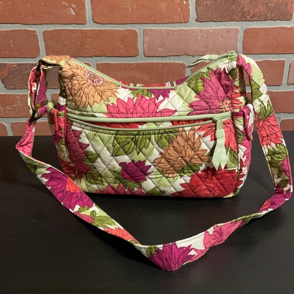 Vera Bradley On the Go Hello Dahlia! - Picture 2 of 3